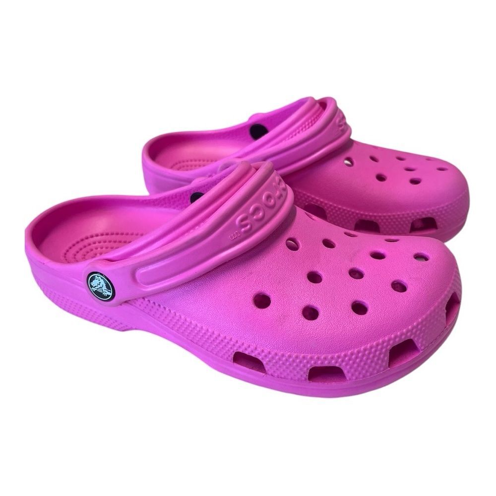 CROCS Women's Bright Pink Mules